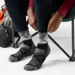Hike Valley View Crew Socks