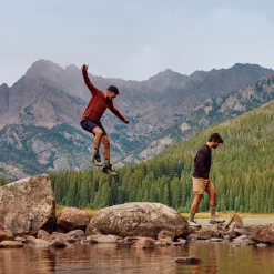 Men's Classic All-Season Merino Base Layer Crew