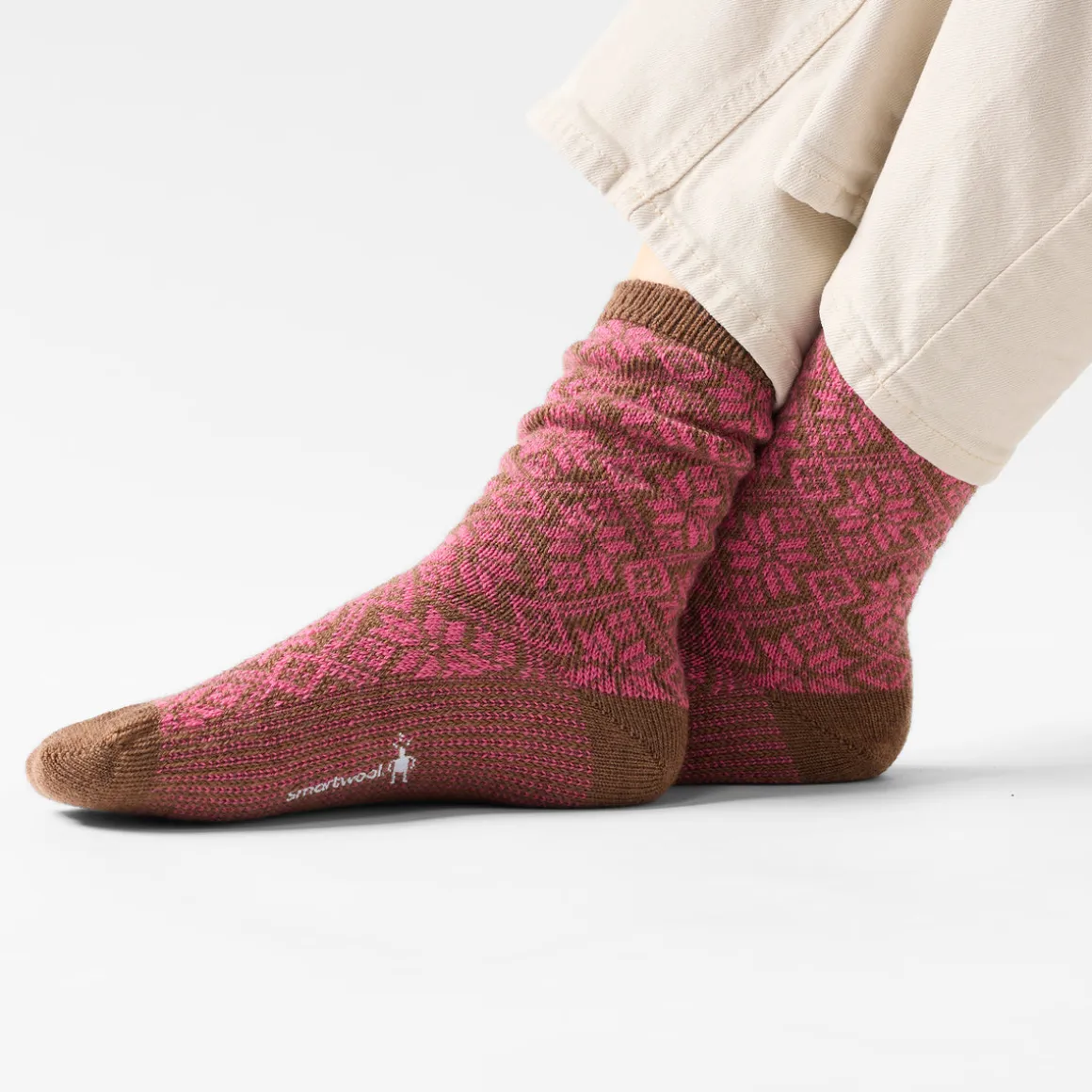 Women's Everyday Cozy Traditional Snowflake Crew Socks