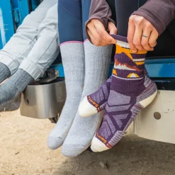 Women's Hike Mountain Moon Crew Socks