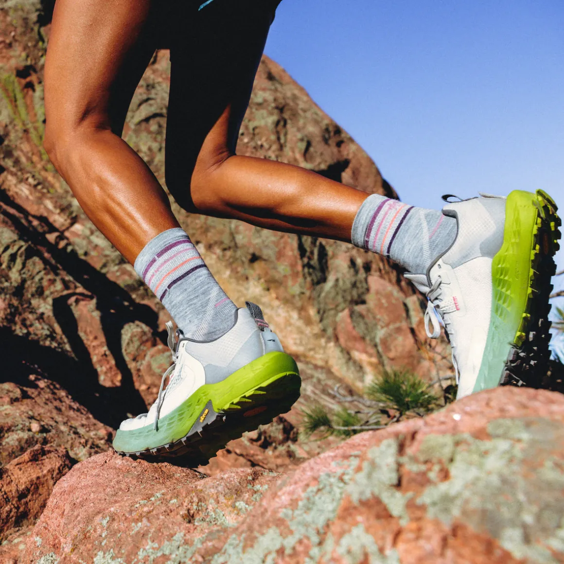 Women's Run Zero Cushion Mid Crew Socks