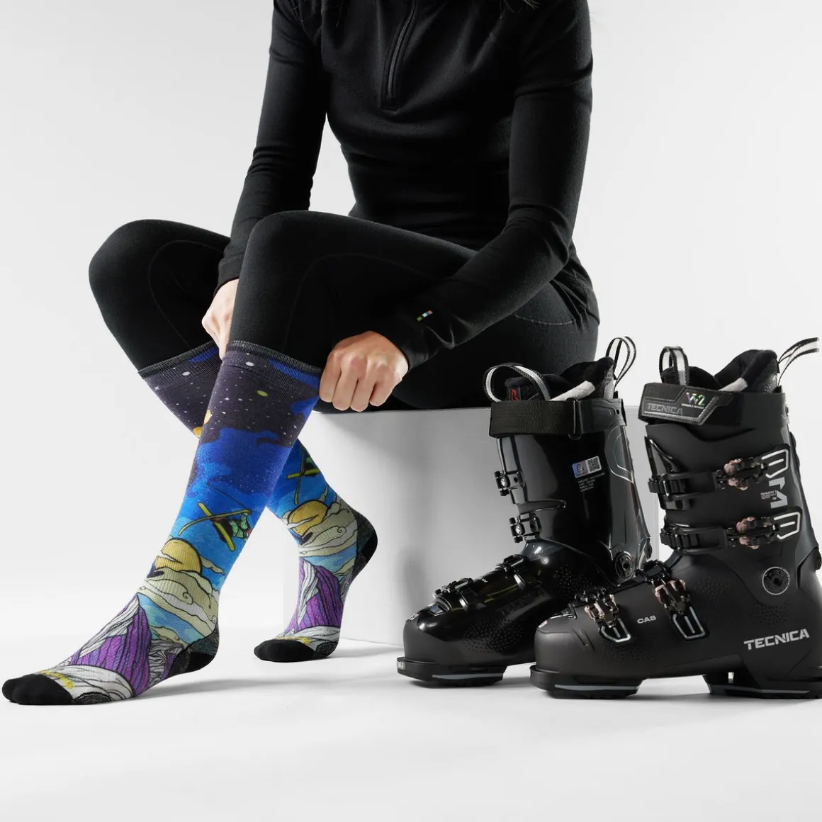 Women's Ski Galactic Ski Print OTC Socks?