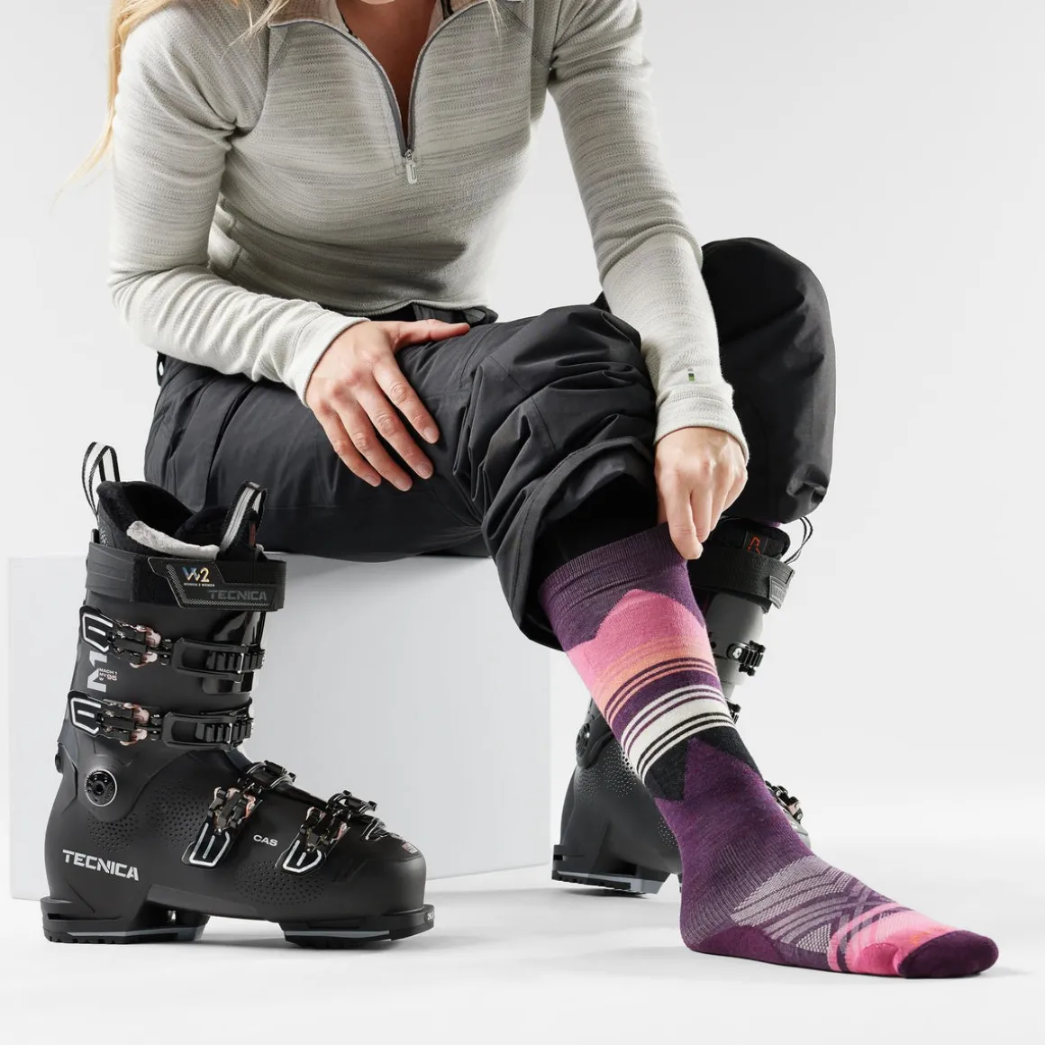 Women's Ski Pattern Over The Calf Socks